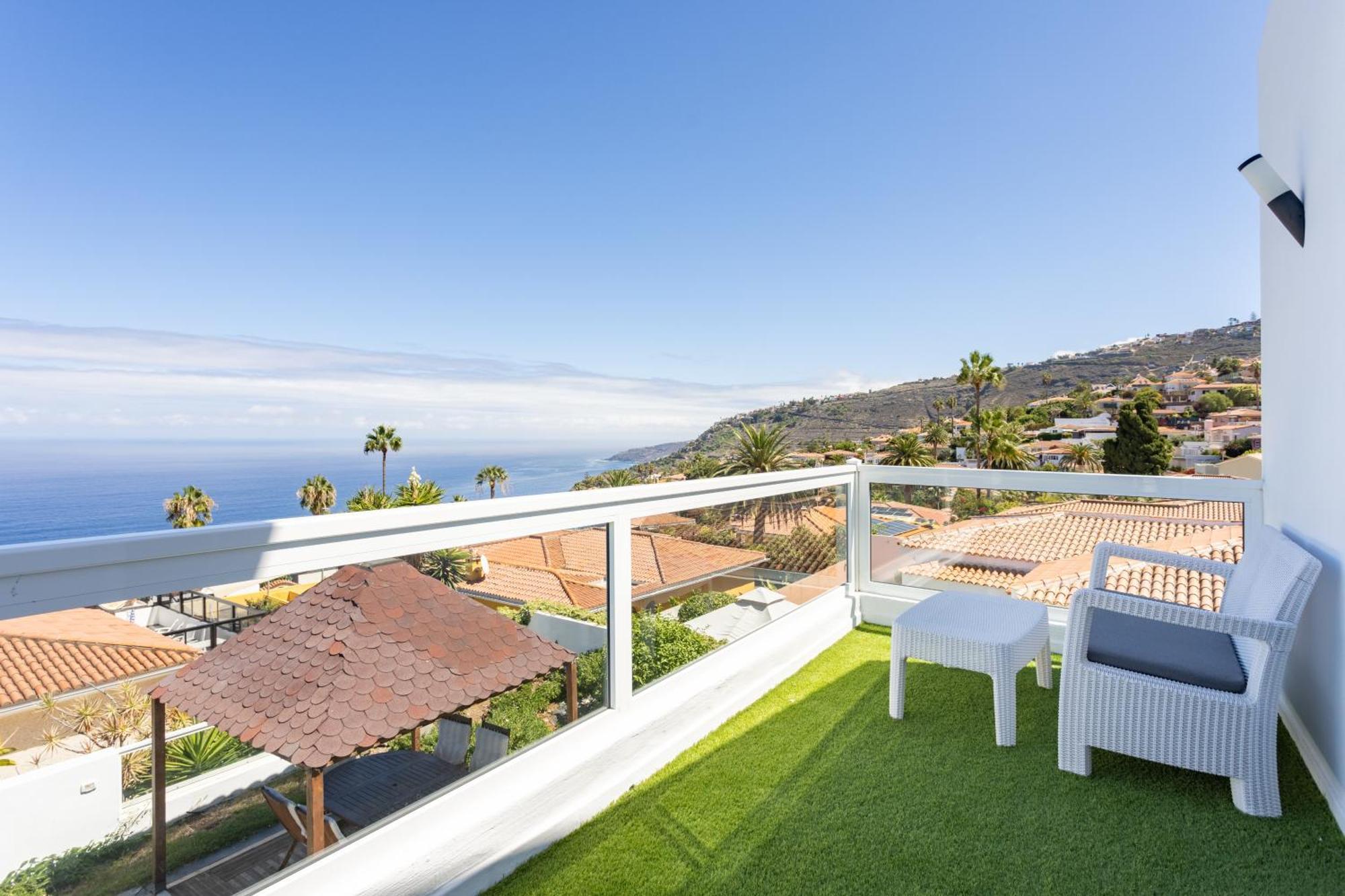 Fantastic Home With Amazing Sea Views Puntillo Del Sol Luaran gambar