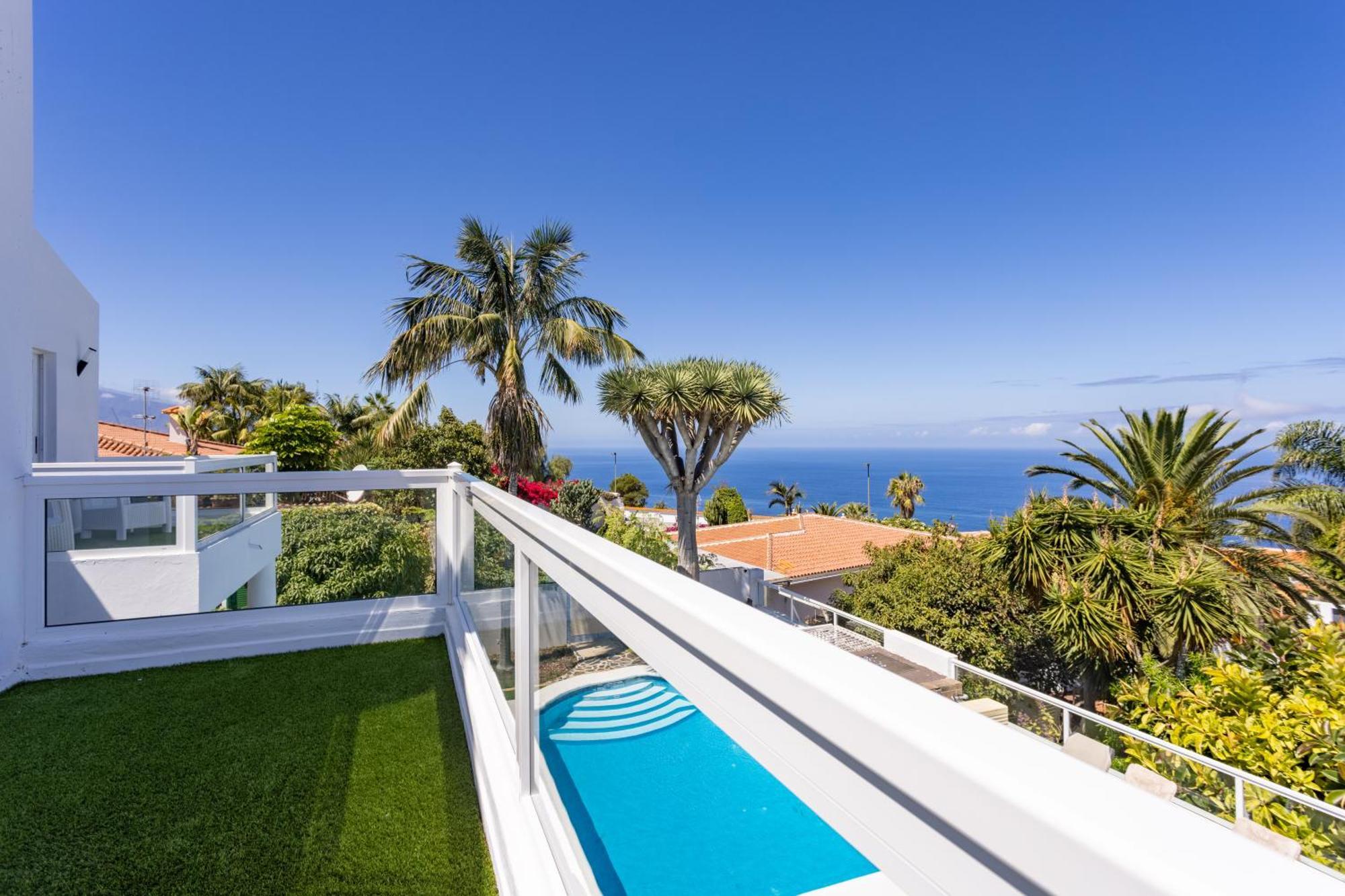 Fantastic Home With Amazing Sea Views Puntillo Del Sol Luaran gambar